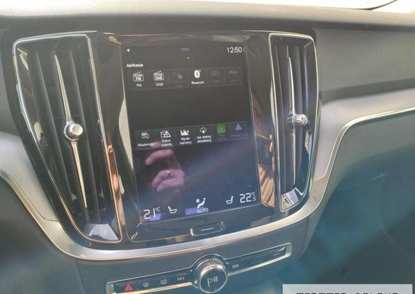 Volvo V60 cena 139500 przebieg: 62500, rok produkcji 2021 z Szlichtyngowa małe 172